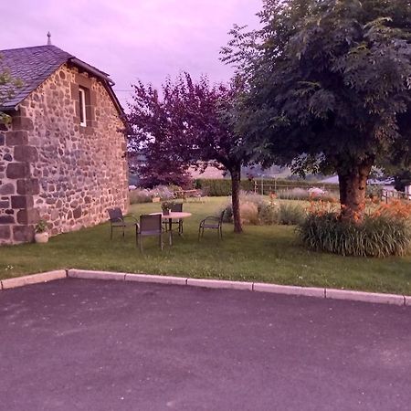Ferme De Lamourio Saint-Cernin  Exterior foto
